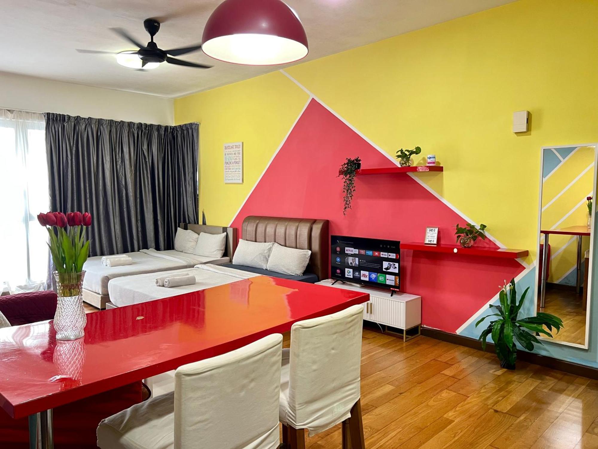 Homestay Regalia 424 *