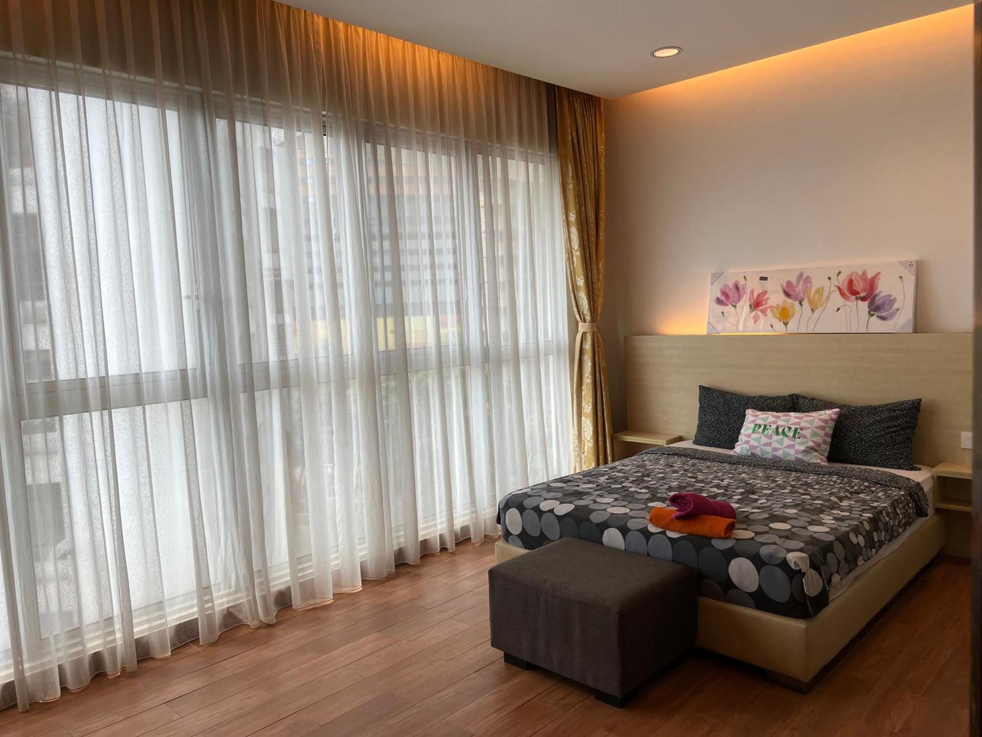 Regalia 424 Homestay *