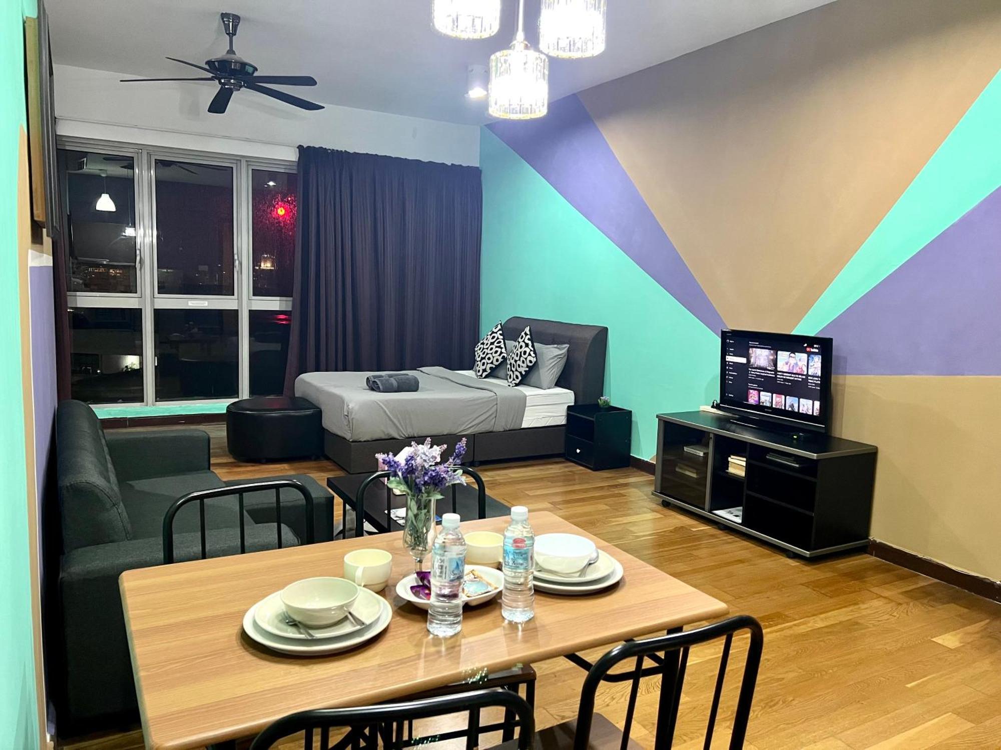 Homestay Regalia 424 *